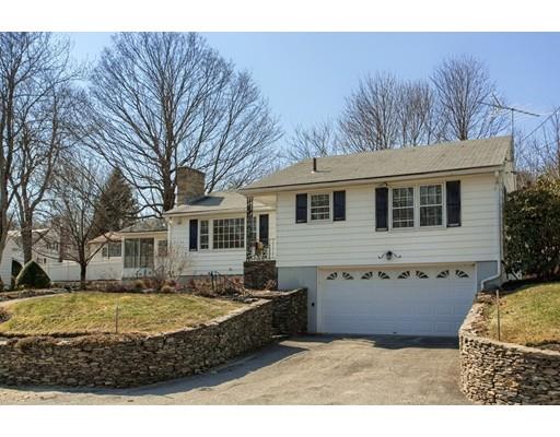 72 Helena St, Leominster, MA 01453