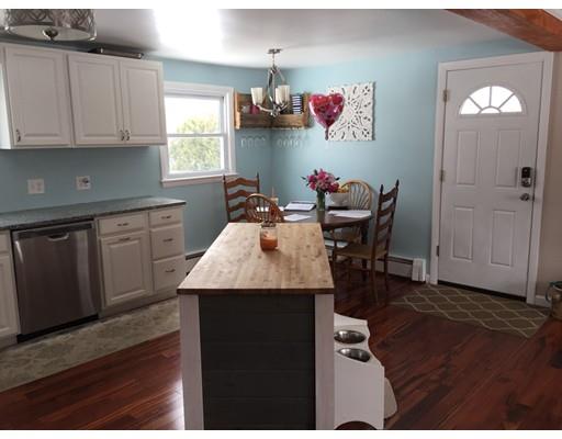 305 Pleasant St, Lunenburg, MA 01462