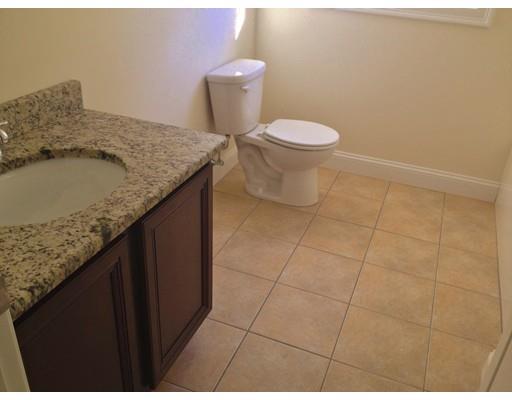 74 Madison Ave, Winchendon, MA 01475