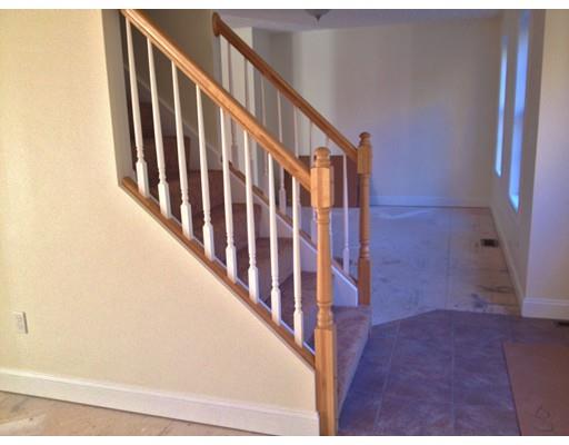 30 Madison Ave, Winchendon, MA 01475