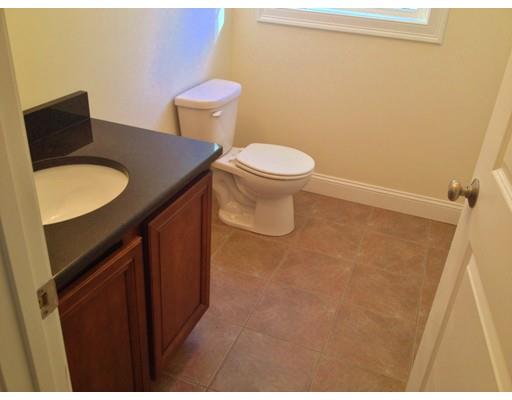 30 Madison Ave, Winchendon, MA 01475
