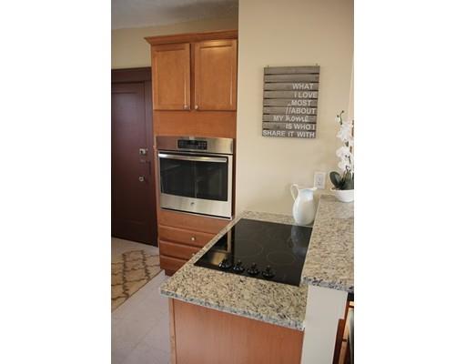 40 Hampton St, Auburn, MA 01501