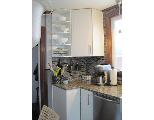 75 Sumner St, Auburn, MA 01501