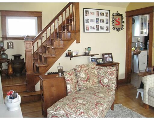 75 Sumner St, Auburn, MA 01501