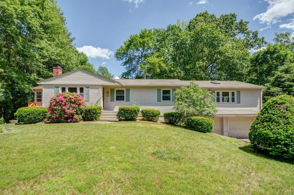 5Coachman Lane, Auburn, MA 01501
