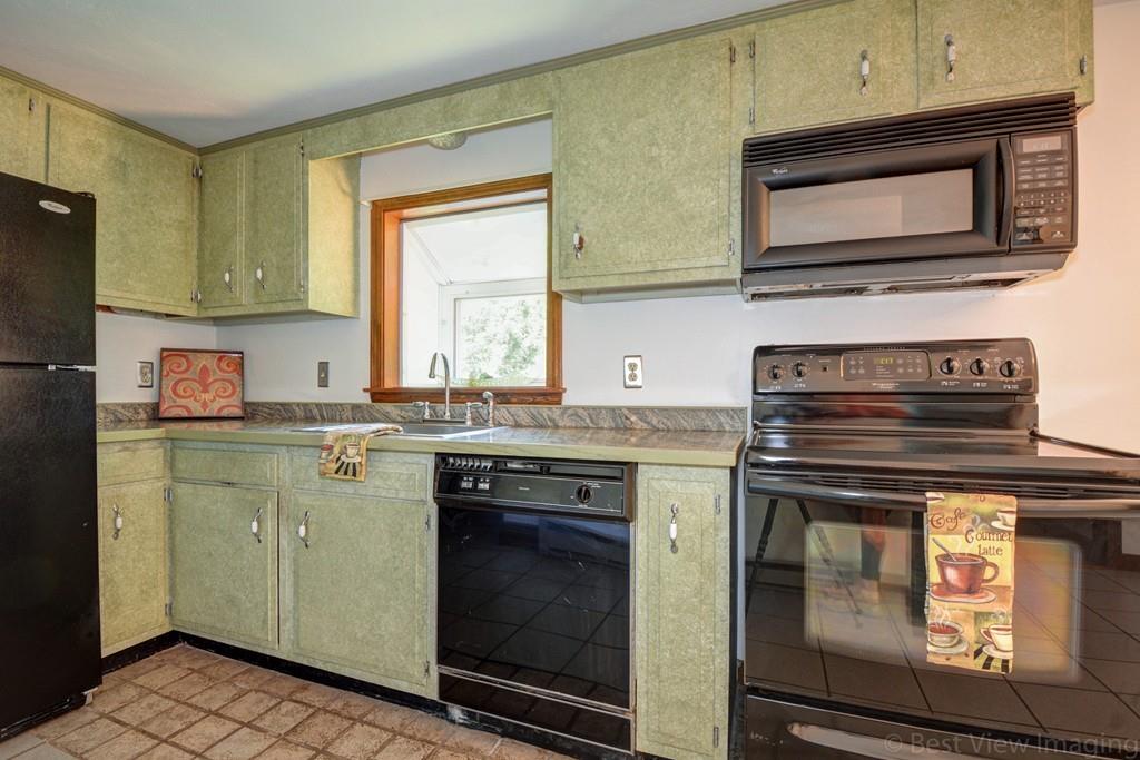 5Coachman Lane, Auburn, MA 01501