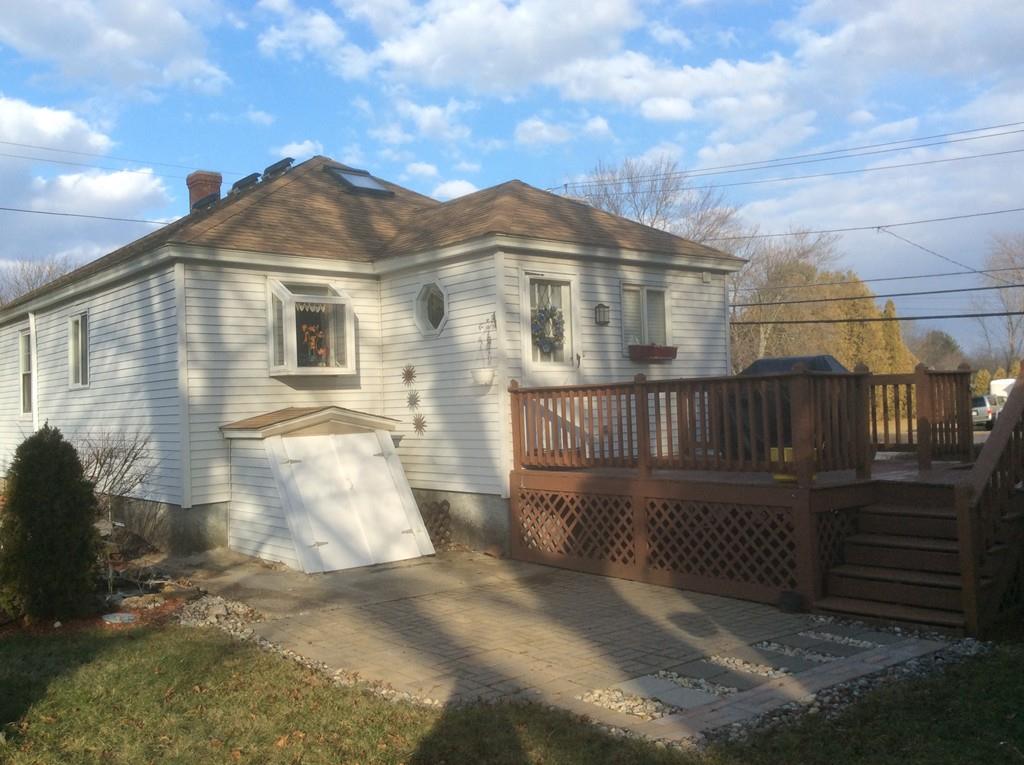 650Rathbun St, Blackstone, MA 01504