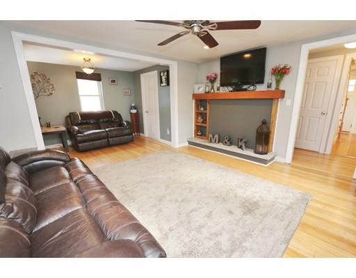 27 Blackstone Street, Blackstone, MA 01504