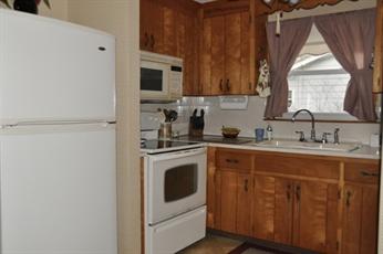 153 Blackstone St, Blackstone, MA 01504
