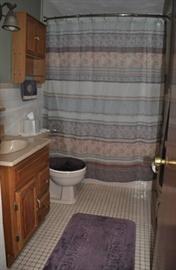 153 Blackstone St, Blackstone, MA 01504