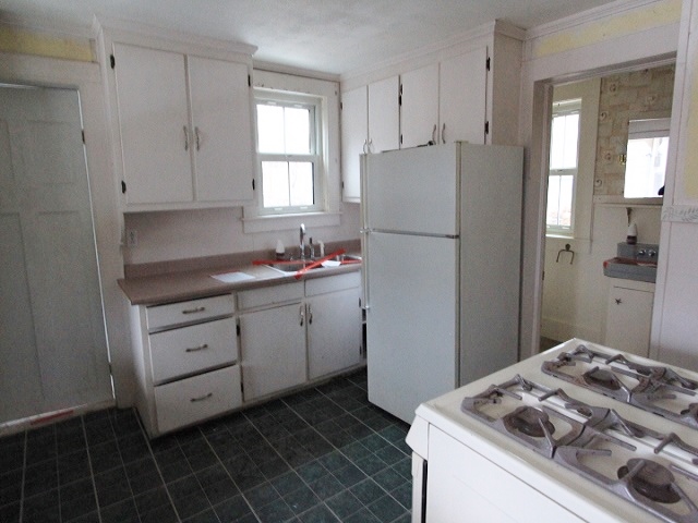 12 Prouty StBrookfield, MA, 01506Worcester County