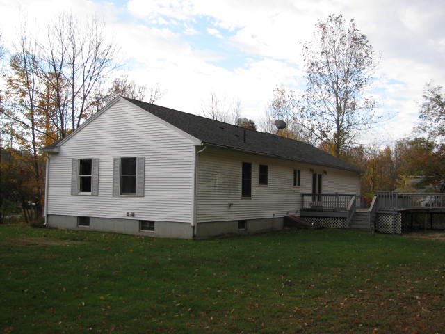 143 Rice Corner RdBrookfield, MA, 01506Worcester County