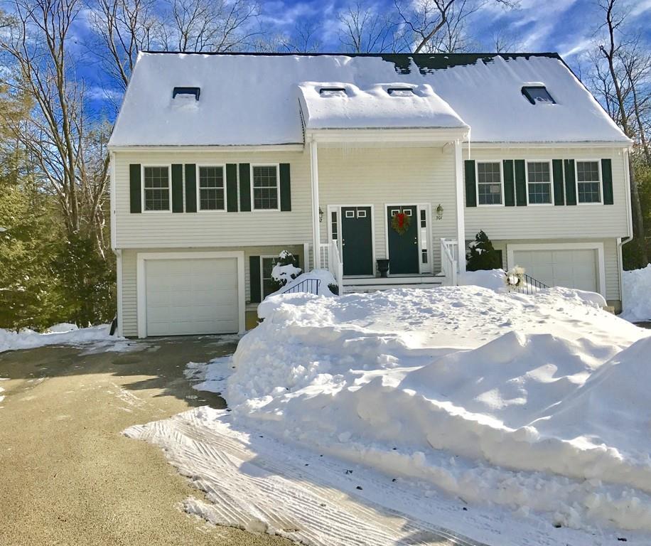 68Brookfield Rd, Charlton, MA 01507