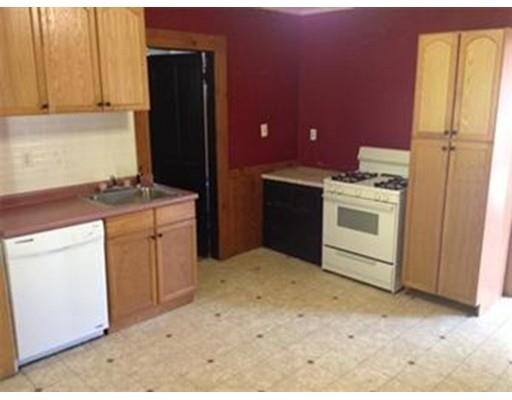 38 West St, Clinton, MA 01510