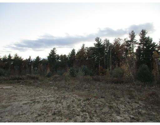 632 Howe St, East Brookfield, MA 01515