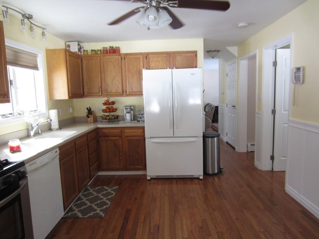 132Nw Main St, Douglas, MA 01516