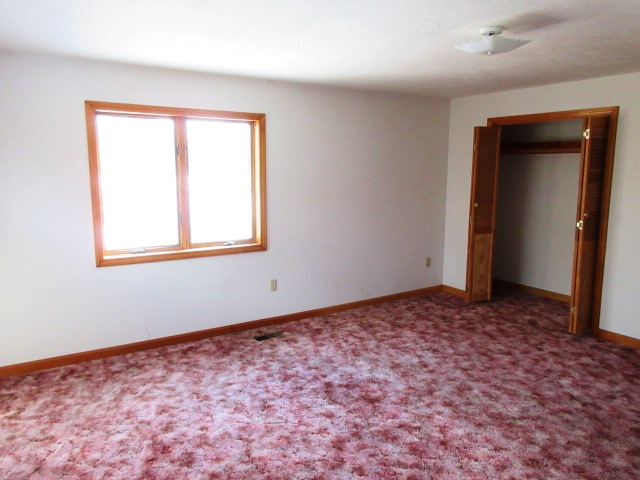 32 Hemlock StDouglas, MA, 01516Worcester County