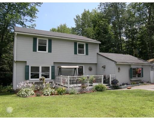 288 Cedar St, Sturbridge, MA 01518