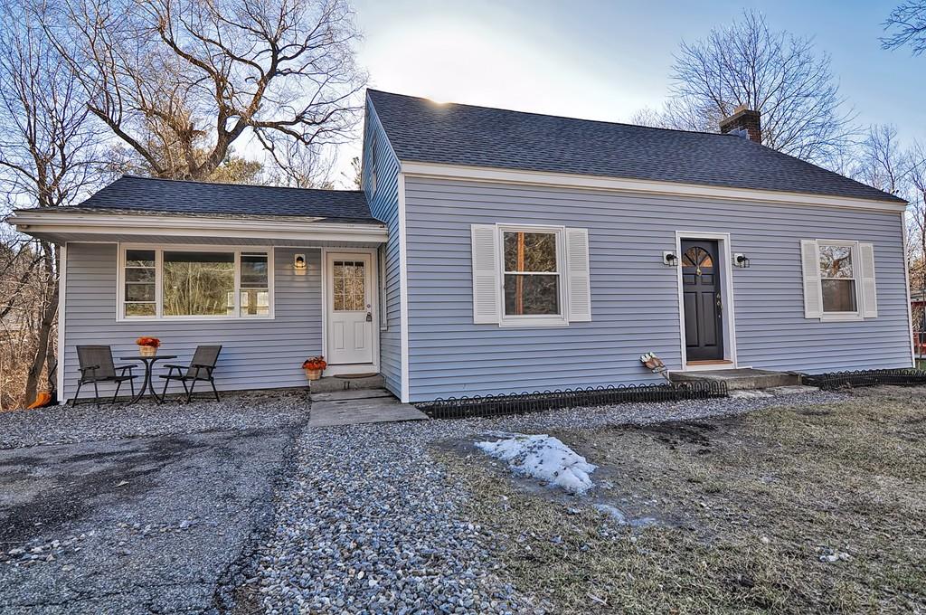 95Lincoln Ave, Holden, MA 01520