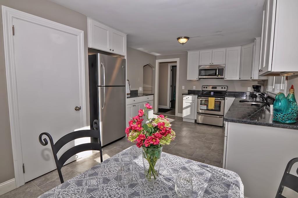 95Lincoln Ave, Holden, MA 01520