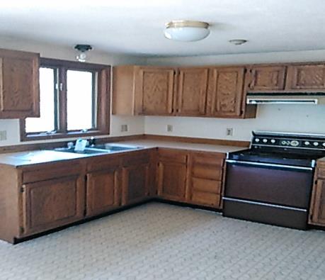414 Pine StLeicester, MA, 01524Worcester County