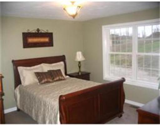 9 Cole Drive, Oxford, MA 01537