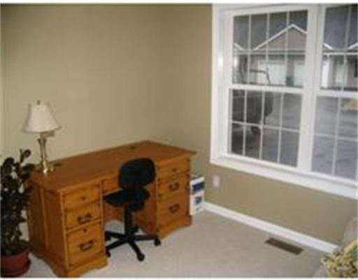 9 Cole Drive, Oxford, MA 01537