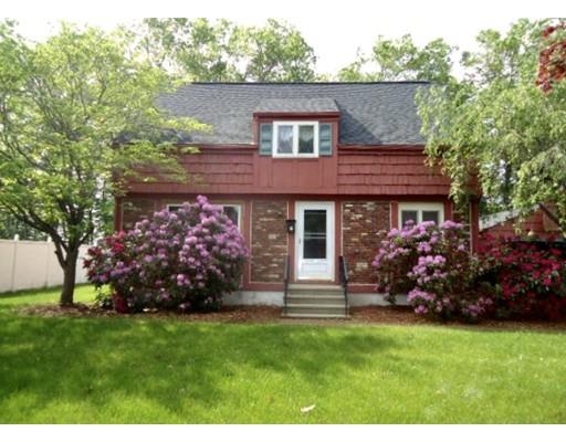 54 Locust St, Oxford, MA 01540
