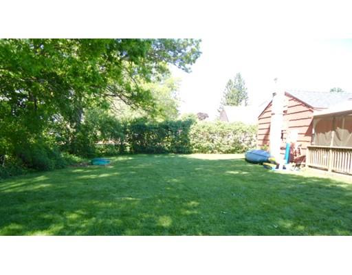 54 Locust St, Oxford, MA 01540