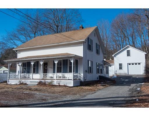 56 Charlton St, Oxford, MA 01540