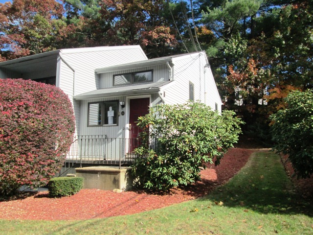 26 Toria Heights RoOxford, MA, 01540Worcester County