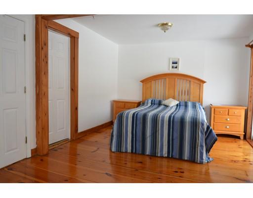 21 Cedar Rd, Shrewsbury, MA 01545