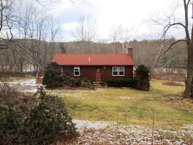 781 Ashland AveSouthbridge, MA, 01550Worcester County