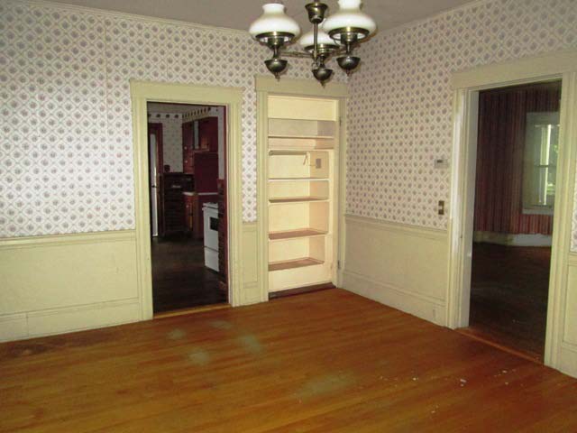 172 Chapin StSouthbridge, MA, 01550Worcester County