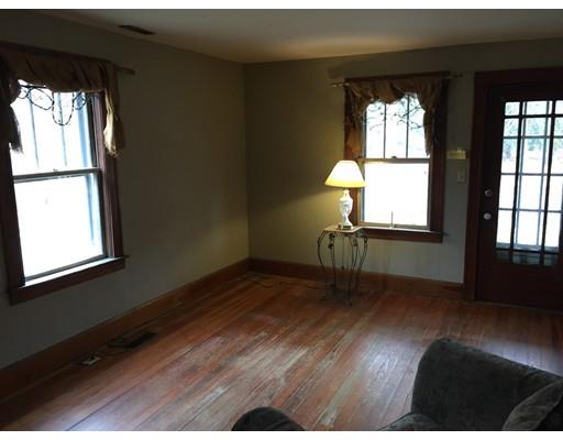 145 Pleasant St, Grafton, MA 01560
