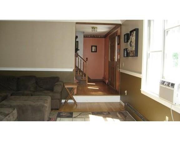 26Woodside Cir, Sturbridge, MA 01566