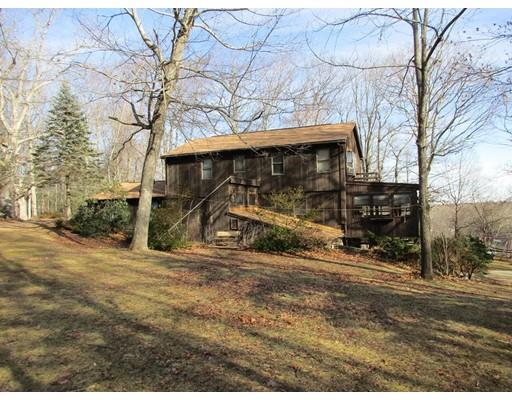 481 Leadmine Rd, Sturbridge, MA 01566
