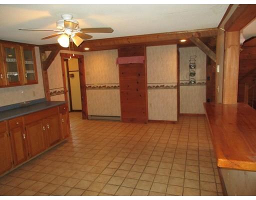 481 Leadmine Rd, Sturbridge, MA 01566