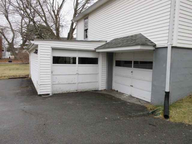 17 Vecchia StWebster, MA, 01570Worcester County