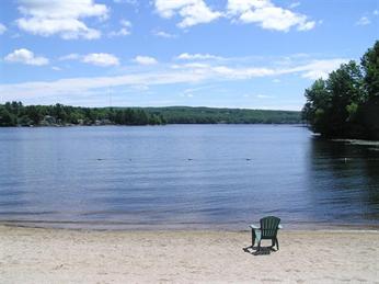 701 Treasure Island Road, Webster, MA 01570