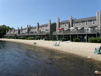 701 Treasure Island Road, Webster, MA 01570