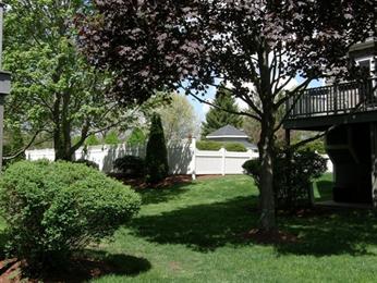 701 Treasure Island Road, Webster, MA 01570