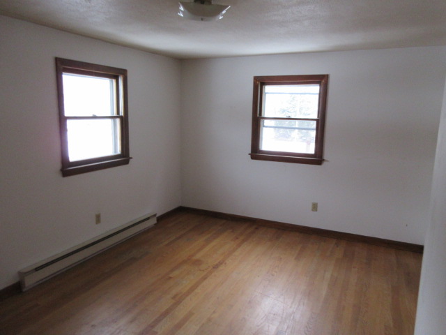 39 Ash StWebster, MA, 01570Worcester County