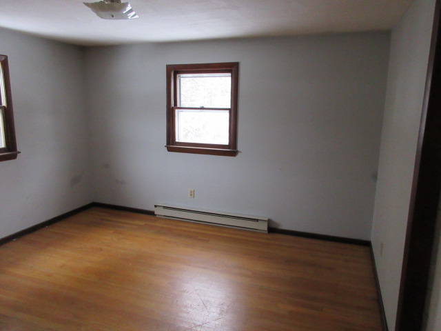 39 Ash StWebster, MA, 01570Worcester County