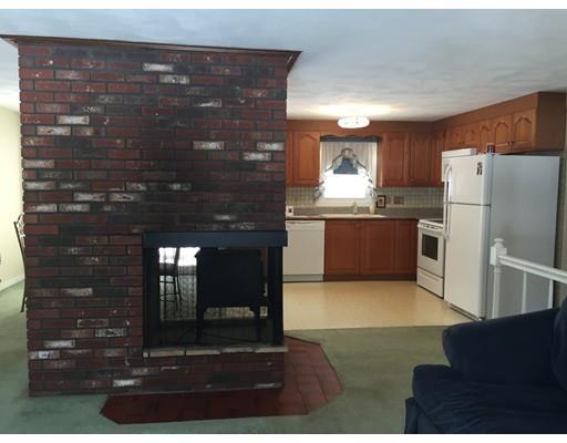 11 Elizabeth Street, Dudley, MA 01571
