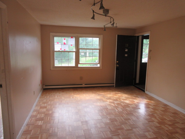6 Wysocki Dr #19Dudley, MA, 01571Worcester County