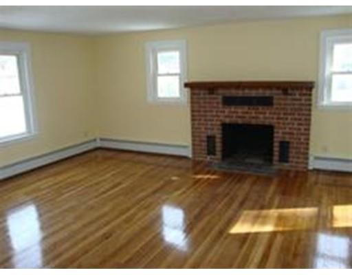 71 N Main St, West Boylston, MA 01583