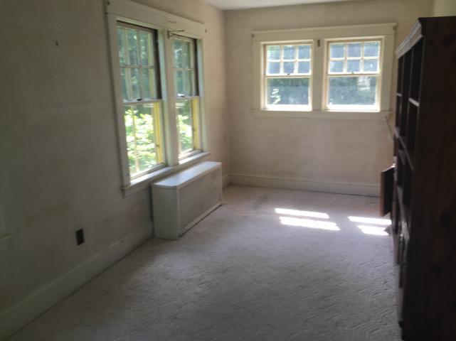 6 Perrot StWorcester, MA, 01602Worcester County