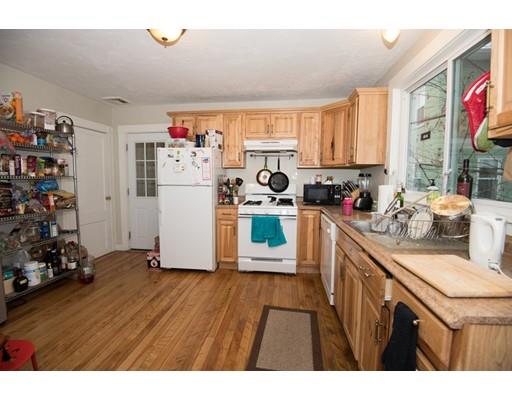 22 Oliver St, Worcester, MA 01603