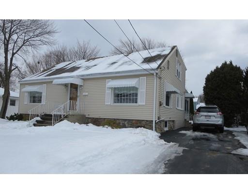 82 Angelo St, Worcester, MA 01604